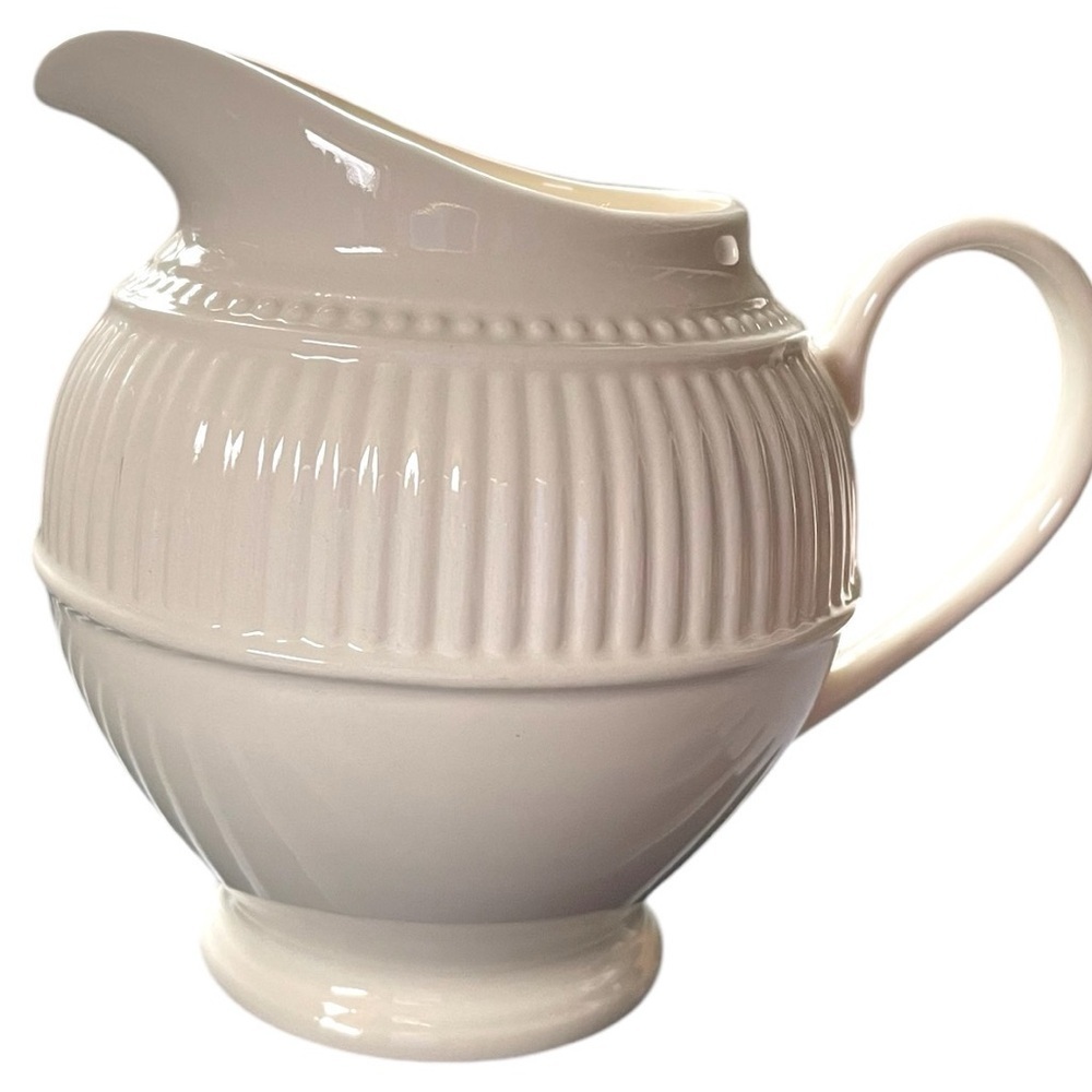 Wedgwood small creamer, Windsor pattern, ceramic, excellent condition, no flaws - Picture 2 of 5